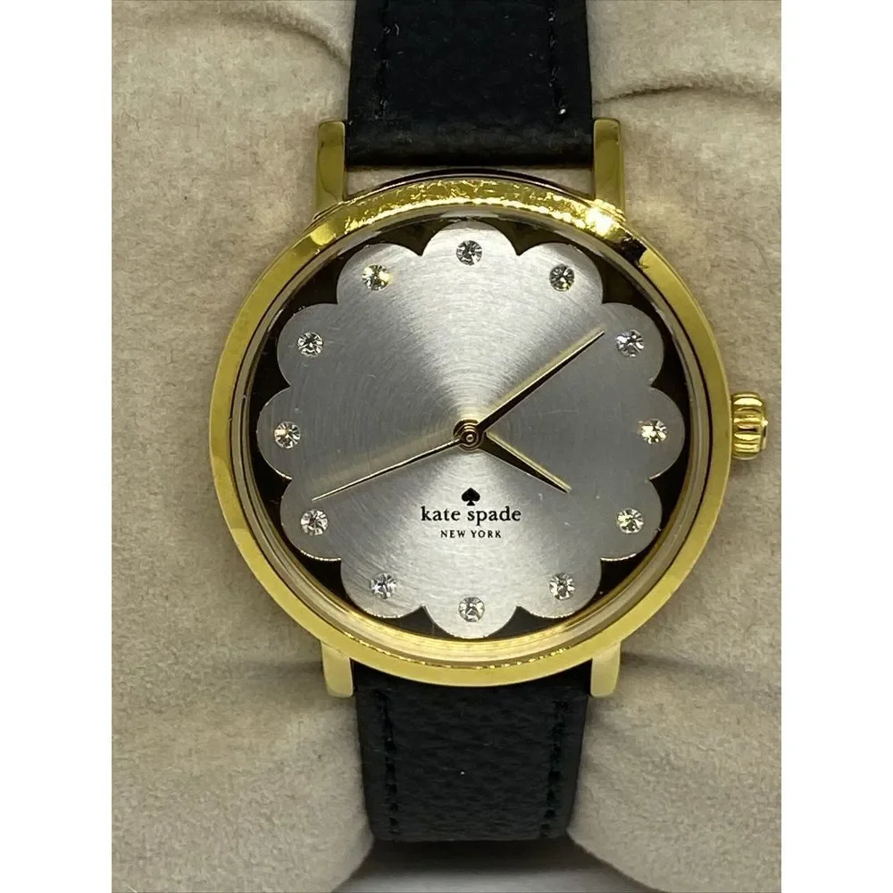Kate Spade New York Metro 0586 Women's Leather Analog Dial Quartz Watch EY586